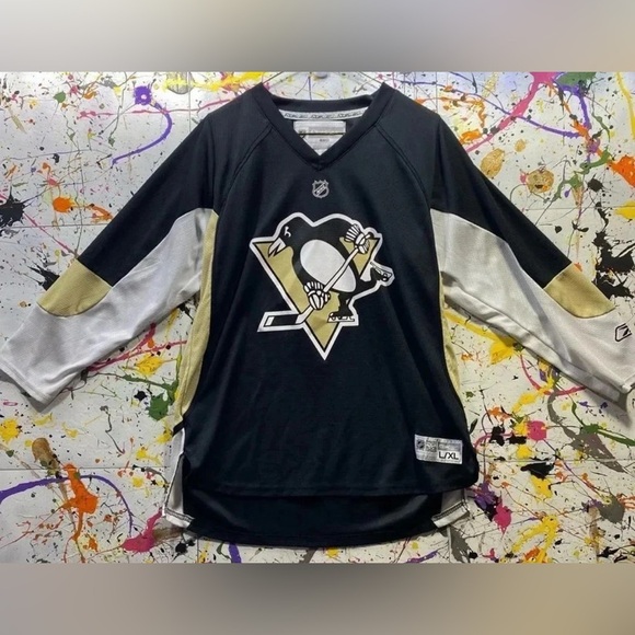Youth L/XL NHL Pittsburgh Penguins Jersey - Picture 2 of 5